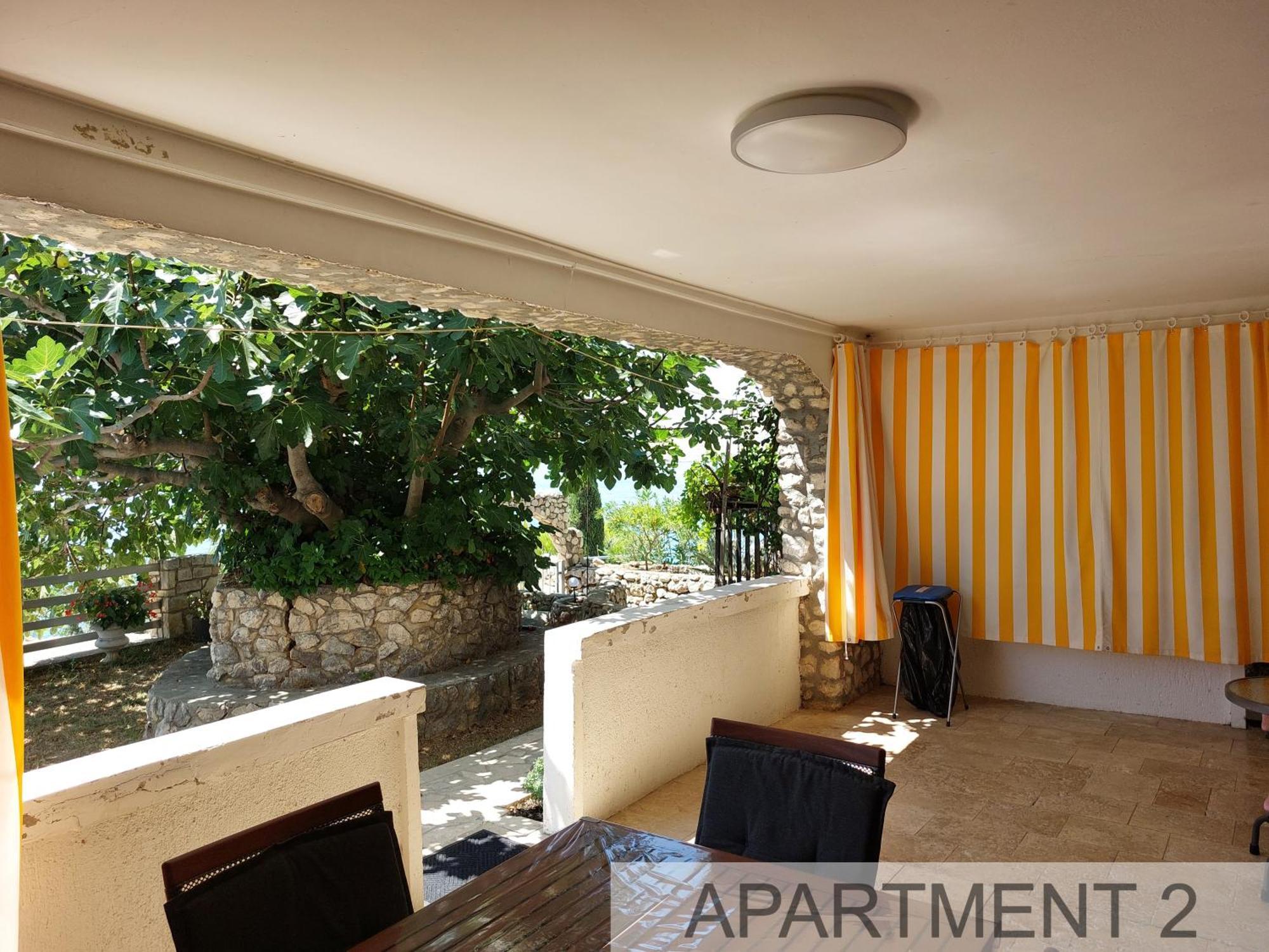 Apartmani Denis Stara Baška エクステリア 写真
